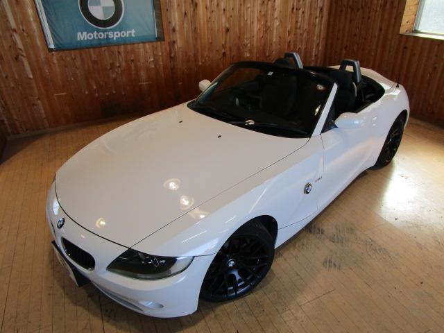 Ｚ４ ２．２ｉ　電動オープンＯＨ済　ブラックアルミ　ナビ　ＥＴＣ（4枚目）