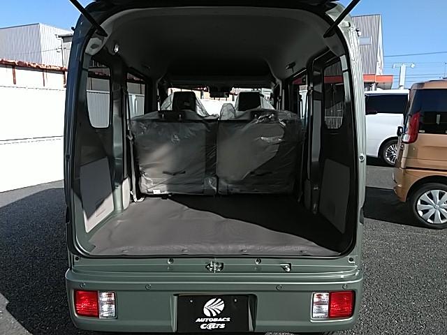 エブリイ ジョインターボ ★届出済未使用車★セーフティーサポート★フルオートエアコン装着車★スマートキー2本★両側パワースライドドア★アイドリングストップ★LEDヘッドライト★オーバーヘッドシェルフ★取扱説明書★保証書★(8枚目)