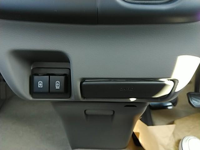 エブリイ ジョインターボ ★届出済未使用車★セーフティーサポート★フルオートエアコン装着車★スマートキー2本★両側パワースライドドア★アイドリングストップ★LEDヘッドライト★オーバーヘッドシェルフ★取扱説明書★保証書★(20枚目)