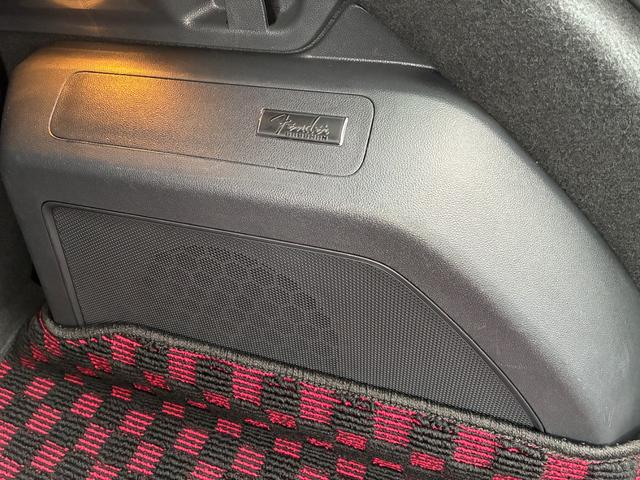 ザ・ビートル サウンド キーレス 17アルミホイール エアバッグ オートマ ディーラー車 フル装備 バイキセノンヘッドライト ETC バックカメラ スマートキー(22枚目)