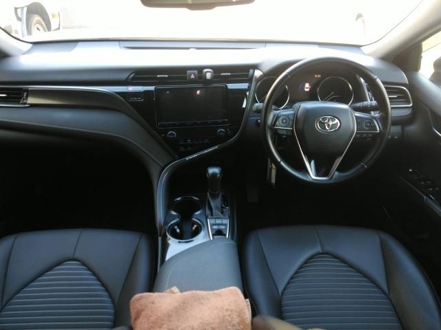 カムリ ＷＳ　ワンオーナー　キーレス　フルセグ　ナビ＆ＴＶ　１９アルミホイール　エアバッグ　オートマ　フル装備　助手席エアバッグ　衝突被害軽減システム　ＥＴＣ　バックカメラ　スマートキー　オートクルーズコントロール（2枚目）