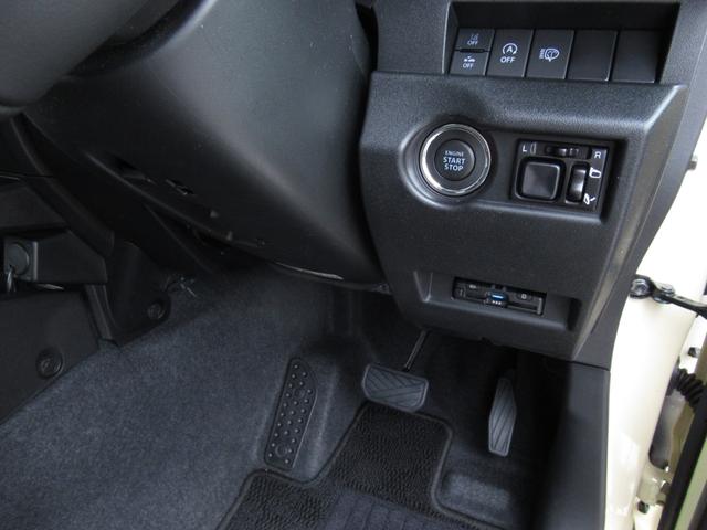 ジムニー XC 新車保証付 スズキセーフティサポート 9インチメモリーナビ/フルセグTV/バックカメラ/ETC/ クルーズコントロール/オートエアコン/フロントシートヒーター/LEDヘッドライト スマートキー2個(18枚目)