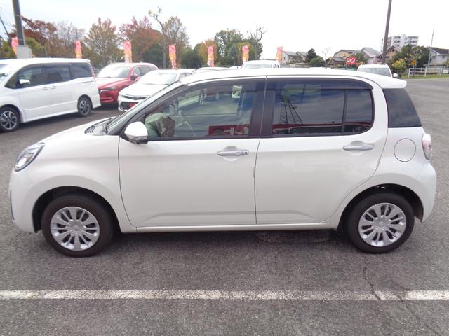 パッソ モーダ 純正ナビ・TV 全方位カメラ アイドリングストップ ETC ドラレコ ベンチシート スマートキー コーナーセンサー Bluetooth フロアマット(5枚目)