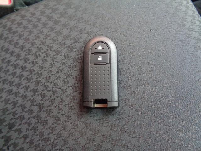 パッソ モーダ 純正ナビ・TV 全方位カメラ アイドリングストップ ETC ドラレコ ベンチシート スマートキー コーナーセンサー Bluetooth フロアマット(56枚目)