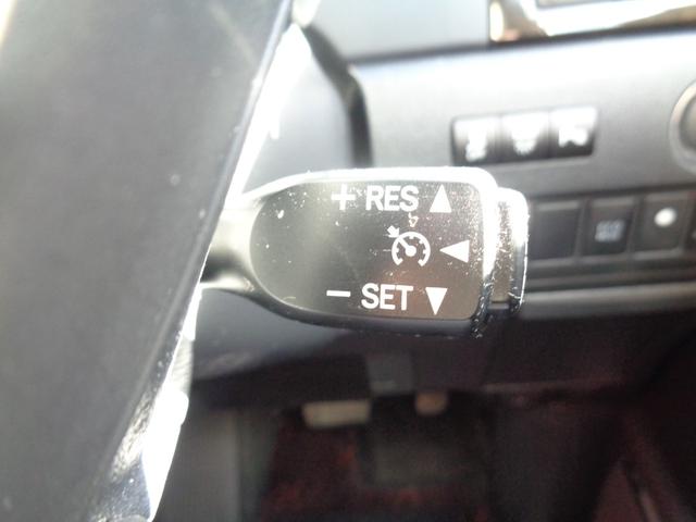 アルファード 240S タイプゴールド 両側パワースライドドア 純正ナビ・フルセグTV バックカメラ ハーフレザー パワーバックドア フリップダウンモニター スマートキー ETC フォグ Bluetooth クルコン 社外アルミ(22枚目)