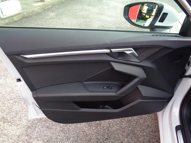 A3セダン 30TFSIアドバンスド 革シート バーチャルコックピット バックカメラ パワーシート 純正ナビ・TV シートヒーター LEDヘッド スマートキー 純正17インチAW ETC ドラレコ Bluetooth 電格ミラー(17枚目)