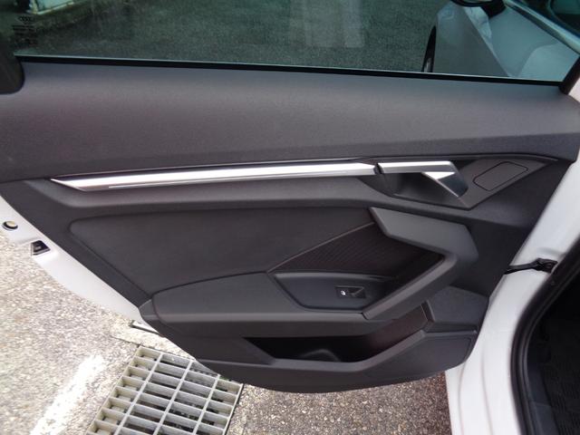 A3セダン 30TFSIアドバンスド 革シート バーチャルコックピット バックカメラ パワーシート 純正ナビ・TV シートヒーター LEDヘッド スマートキー 純正17インチAW ETC ドラレコ Bluetooth 電格ミラー(19枚目)