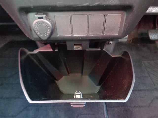 ルーミー カスタムG-T 両側パワスラ フリップダウン 純正ナビ・TV バックカメラ ドラレコ前後 LEDヘッド ETC スマートキー Bluetooth 純正15インチAW フォグ フロアマット(16枚目)