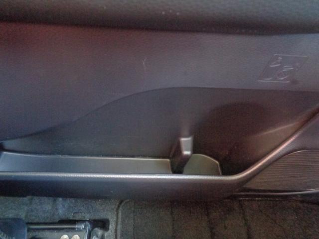 ルーミー カスタムG-T 両側パワスラ フリップダウン 純正ナビ・TV バックカメラ ドラレコ前後 LEDヘッド ETC スマートキー Bluetooth 純正15インチAW フォグ フロアマット(27枚目)