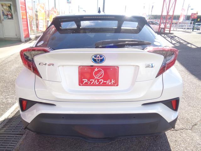 Ｃ－ＨＲ Ｇ　モード　ネロ　ハーフレザー　純正ナビ・フルセグＴＶ　バックカメラ　純正１８インチＡＷ　ＥＴＣ　スマートキー　Ｂｌｕｅｔｏｏｔｈ　クルーズコントロール　ＬＥＤ　シートヒーター（7枚目）