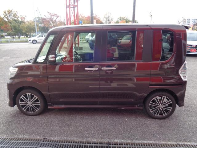 タント カスタムRS SA 両側パワースライドドア スマートアシスト LEDヘッドライト スマートキー 純15インチAW オートリトラミラー プッシュスタート ETC ラジオ CD再生可能 フロアマット(5枚目)