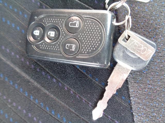 タント カスタムRS SA 両側パワースライドドア スマートアシスト LEDヘッドライト スマートキー 純15インチAW オートリトラミラー プッシュスタート ETC ラジオ CD再生可能 フロアマット(61枚目)