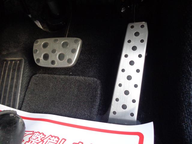 ＩＳ ＩＳ２５０　バージョンＬ　茶レザーシート　純正ＳＤナビ　フルセグＴＶ　パワーシート　シートヒーター　シートクーラー　スマートキー　バックカメラ　ＥＴＣ　ドラレコ　パドルシフト　クルーズコントロール　フロアマット　電格ミラー（10枚目）