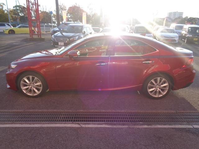 ＩＳ ＩＳ２５０　バージョンＬ　茶レザーシート　純正ＳＤナビ　フルセグＴＶ　パワーシート　シートヒーター　シートクーラー　スマートキー　バックカメラ　ＥＴＣ　ドラレコ　パドルシフト　クルーズコントロール　フロアマット　電格ミラー（15枚目）