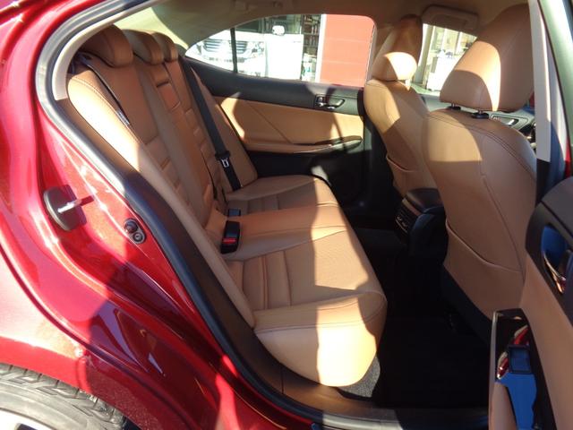 ＩＳ ＩＳ２５０　バージョンＬ　茶レザーシート　純正ＳＤナビ　フルセグＴＶ　パワーシート　シートヒーター　シートクーラー　スマートキー　バックカメラ　ＥＴＣ　ドラレコ　パドルシフト　クルーズコントロール　フロアマット　電格ミラー（23枚目）