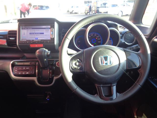 N-BOXカスタム G SSパッケージ 両側パワースライドドア 純正SDナビ バックカメラ スマートキー ドライブレコーダー Bluetooth アイドリングストップ(13枚目)