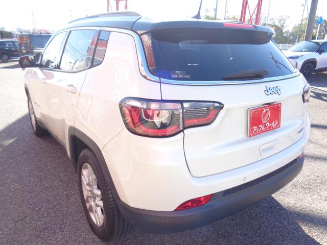 ジープ・コンパス ロンジチュード 衝突軽減ブレーキ 純正ナビ AppleCarPlay対応 スマートキー ETC 純17インチAW クルーズコントロール ルーフレール 電格ミラー プッシュスタート フロアマット(6枚目)