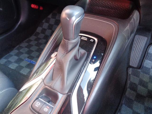 カローラスポーツ ハイブリッドＧ　純正ナビ・フルセグＴＶ　バックカメラ　スマートキー　ＬＥＤヘッド　ＥＴＣ　ドラレコ　純正１６インチＡＷ　Ｂｌｕｅｔｏｏｔｈ　クリアランスソナー　フロアマット（19枚目）