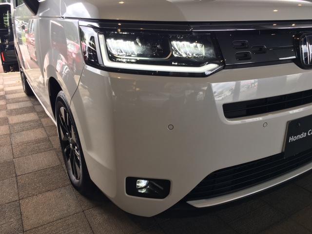 ステップワゴン e:HEVエアー EX 未登録新車 11インチナビ 10インチリア席モニター ETC車載器 パワーテールゲート 両側パワースライドドア 運転席&助手席シートヒーター 2列目オットマン ブラインドスポットインフォメーション(8枚目)