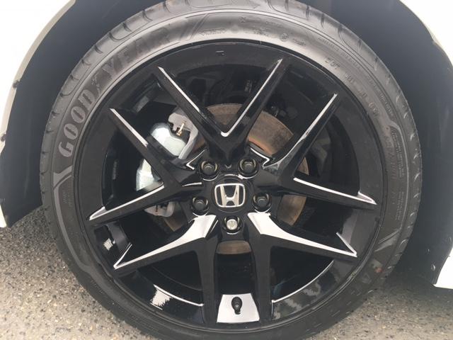 18インチアルミホイール