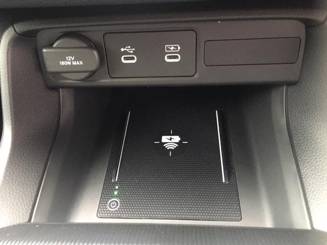 ワイヤレス充電器です