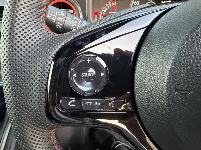 �I�[�f�B�I�����R���ł�