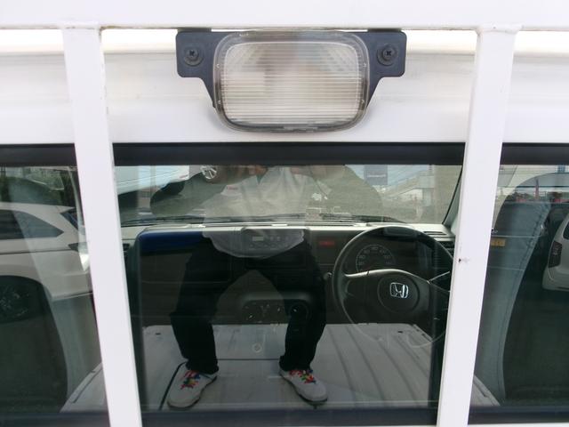 アクティトラック 　エアコン　ラジオ付　ＡＢＳ　荷台ランプ付　ヘッドライト光軸　パワ－ウィンドウ　パワステ　電波式キ－レスエントリ－（アンサ－バック／ウエルカムランプ機能付）ガ－ドパイプ付鳥居　ワンオ－ナ（25枚目）