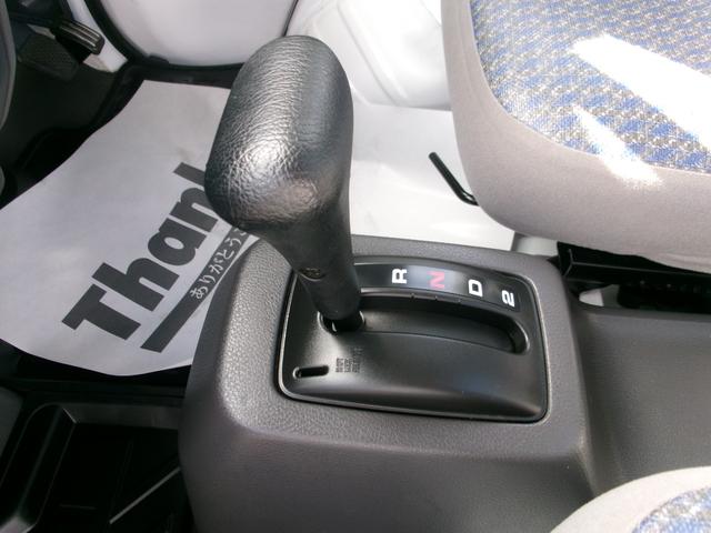 アクティトラック 　エアコン　ラジオ付　ＡＢＳ　荷台ランプ付　ヘッドライト光軸　パワ－ウィンドウ　パワステ　電波式キ－レスエントリ－（アンサ－バック／ウエルカムランプ機能付）ガ－ドパイプ付鳥居　ワンオ－ナ（29枚目）