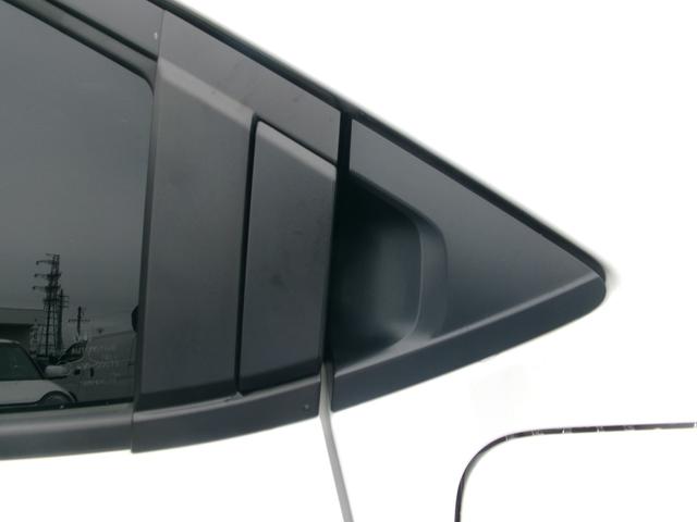 ヴェゼル ｅ：ＨＥＶ　Ｚ　ギャザーズディスプレイ（ＶＸＵ－２４５ＶＺＩ）　Ｂカメラ　フルセグＴＶ　ブル－トゥ－ス　ＤＶＤ再生　ＣＤ　ドラレコ前後　ＥＴＣ　スマ－トキ－　　運転席＋助手席シ－トヒ－タ　ハンドルヒ－タ－記録簿（29枚目）