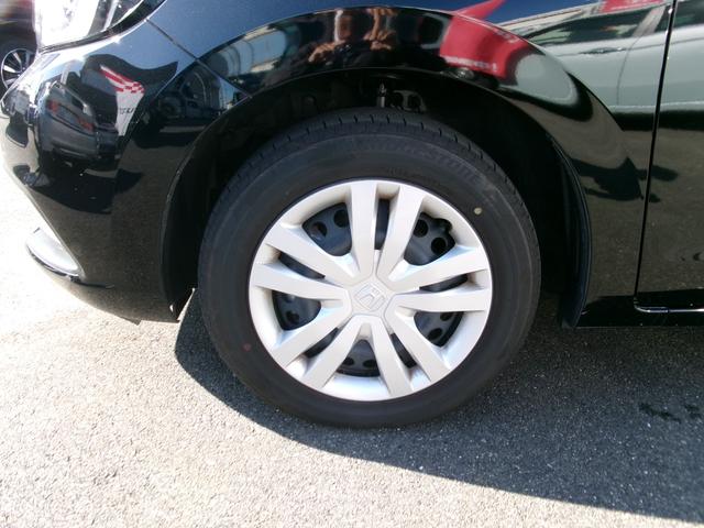 フィット ホーム　ギャザ－ズナビ（ＶＸＵ－２４５ＦＴＩ）　Ｂカメラ　フルセグＴＶ　ブル－トゥ－ス　ＤＶＤ再生　ＣＤ　ＥＴＣ　ＬＥＤヘッドライト　自動パ－キング　記録簿　ワンオーナ　当店デモカ－仕様車　禁煙車（31枚目）