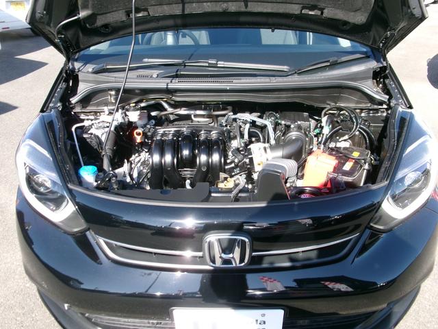 フィット ホーム　ギャザ－ズナビ（ＶＸＵ－２４５ＦＴＩ）　Ｂカメラ　フルセグＴＶ　ブル－トゥ－ス　ＤＶＤ再生　ＣＤ　ＥＴＣ　ＬＥＤヘッドライト　自動パ－キング　記録簿　ワンオーナ　当店デモカ－仕様車　禁煙車（33枚目）