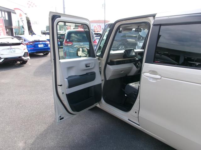 Ｎ－ＢＯＸ ファッションスタイル　ギャザ－ズナビ（ＶＸＭ－２４５ＺＦＥＩ）　Ｂカメラ　片側パワ－スライドドア　フルセグＴＶ　ＥＴＣ　ドラレコ前後　社外ＡＷ　自動パ－キング　ブル－トゥ－ス　スマ－トキ－　ＬＥＤヘッドライト　記録簿禁煙車（20枚目）