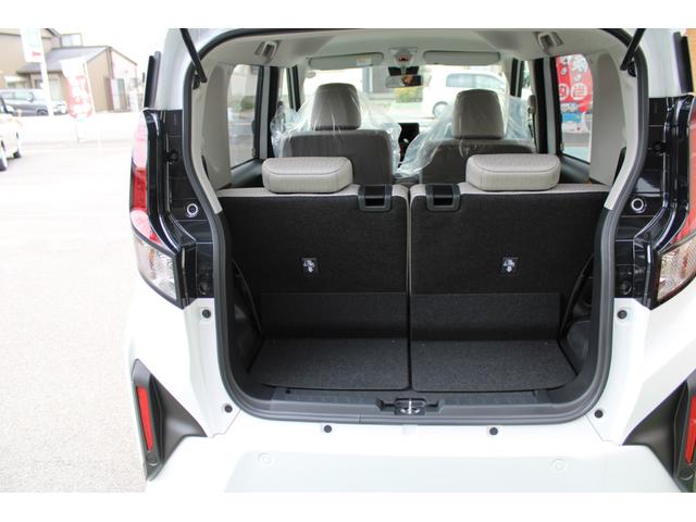 ムーヴ Ｘ　届出済未使用車　バックカメラ　ＥＴＣ　ステアリングリモコン　衝突軽減ブレーキ　両側スライド片側電動スライドドア　プッシュスタート　シートヒーター　オートｌＥＤライト　電格ミラー　オートエアコン（13枚目）