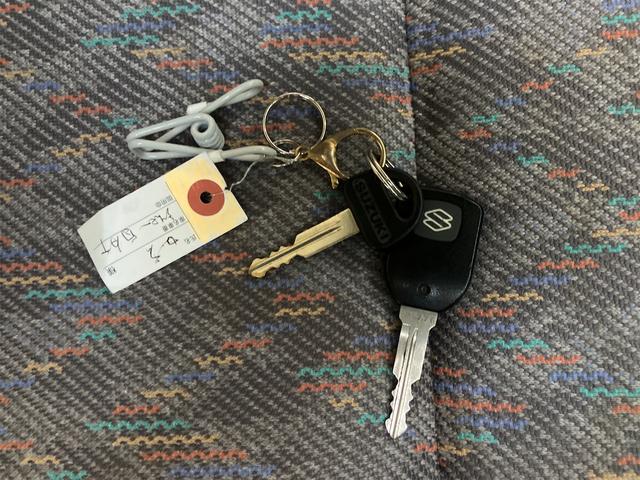 ジムニー XC 4WD キーレスエントリー AT CD ルーフレール アルミホイール エアコン パワーウィンドウ(24枚目)