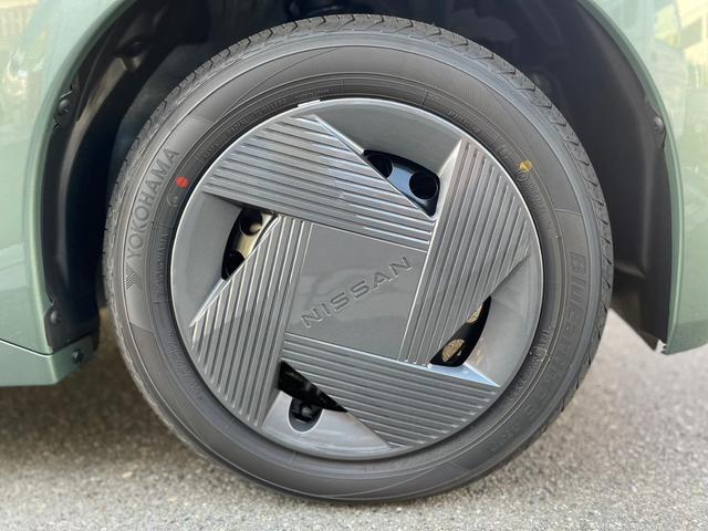 ルークス Ｘ　届出済未使用車・２ＷＤ・ＣＶＴ・快適パック付・片側電動スライドドアアラウンドビューカメラ・ＬＥＤヘッドライト・プッシュスタート・サーキュレーター・シートバックテーブル・ロールサンシェイド・オートライト（18枚目）
