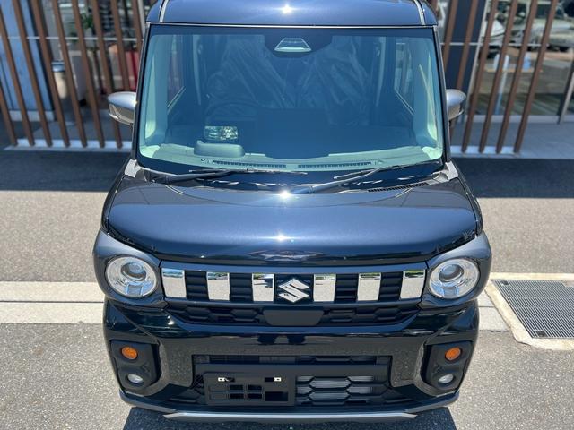 スペーシアギア ハイブリッドＸＺ　届出済未使用車・２ＷＤ・ＣＶＴ・両側電動スライドドア・ＵＳＢ電源・アルミホイール・パーソナルテーブル・ＬＥＤヘッドライト・電動パーキング・ブレーキホールド・シートヒーター・オットマン（11枚目）