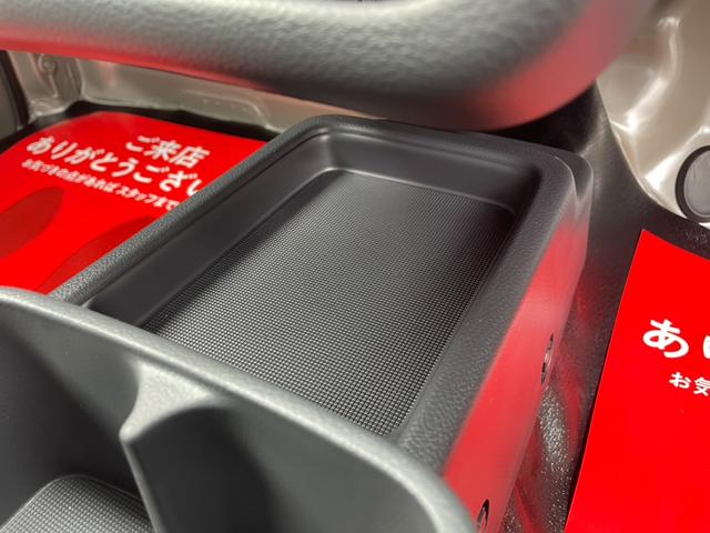 キャリイトラック KCエアコン・パワステ 届出済未使用車・4WD・AT・パワーウィンドウ・キーレス・エアバック・ラジオデッキ付・リアパーキングセンサー・オートライト(29枚目)