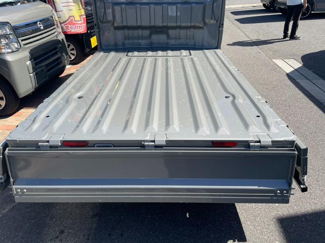 キャリイトラック KCエアコン・パワステ 届出済未使用車・4WD・5MT・パワーウィンドウ・キーレス・エアバック・ラジオデッキ付・リアパーキングセンサー・オートライト(26枚目)