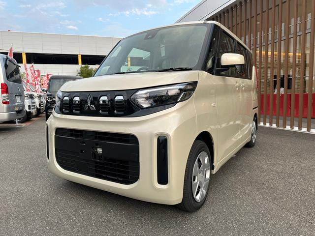 eKスペース G 届出済未使用車・2WD・CVT・片側電動スライドア・シートヒーター・サーキュレーター・バックカメラ・ハンズフリースライドドア・ロールサンシェード・USB電源ソケット・プッシュスタート(9枚目)