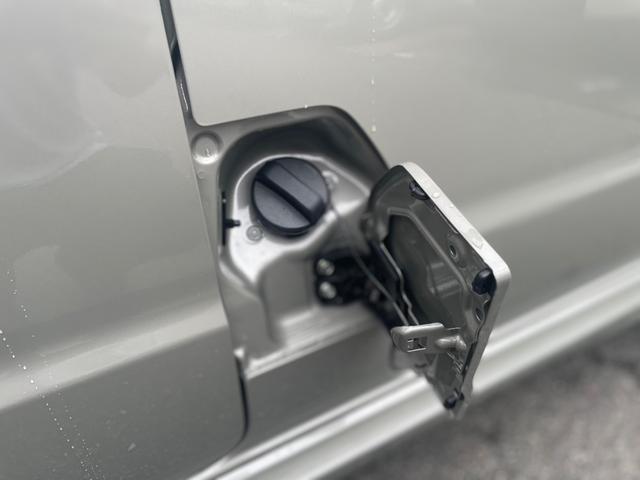 エブリイワゴン ＰＺターボスペシャル　届出済未使用車・４ＷＤ・ＣＶＴ・ハイルーフ・ターボ・両側電動スライドドア・オートステップ・シートヒーター・ルーフコンソール・オートエアコン・プッシュスタート・アルミホイール（26枚目）