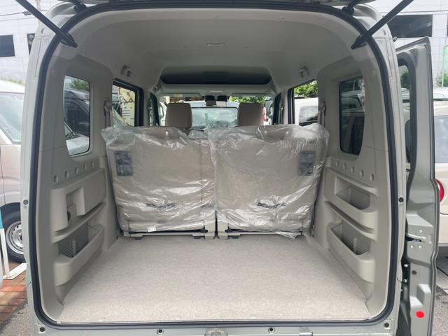 エブリイワゴン ＰＺターボスペシャル　届出済未使用車・４ＷＤ・ＣＶＴ・ハイルーフ・ターボ・両側電動スライドドア・オートステップ・シートヒーター・ルーフコンソール・オートエアコン・プッシュスタート・アルミホイール（31枚目）