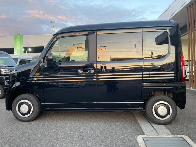 N-VAN ファン・ターボ 届出済未使用車・4WD・AT・ターボ車・ホンダセンシング・プッシュスタート・オートエアコン・オートライト・LEDヘッドランプ・フォグランプ・ハイルーフ・アイドリングストップ・電動格納サイドミラー(12枚目)