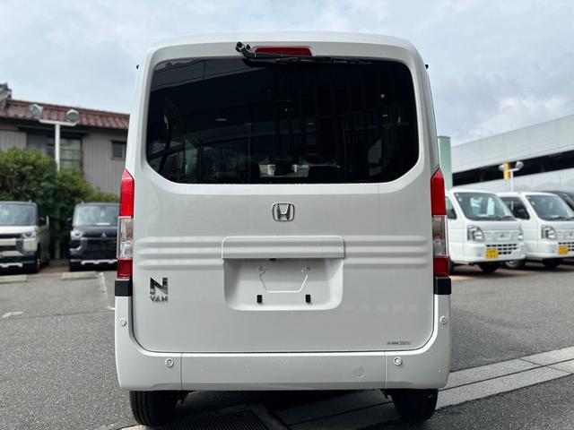 Ｎ－ＶＡＮ ファン・ターボ　届出済未使用車・４ＷＤ・ＡＴ・ターボ車・ホンダセンシング・プッシュスタート・オートエアコン・オートライト・ＬＥＤヘッドランプ・フォグランプ・ハイルーフ・アイドリングストップ・電動格納サイドミラー（15枚目）