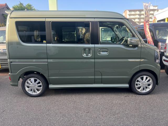 タウンボックス G 2WD・CVT・ターボ・届出済未使用車・ハイルーフ・片側電動スライドドア・シートヒーター・プッシュスタート・LEDヘッドライト・アルミホイール・USB電源ソケット・フォグランプ(13枚目)