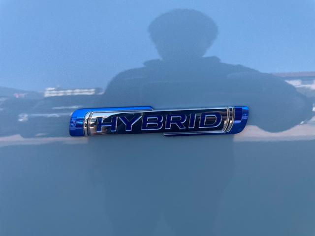 ワゴンＲスマイル ハイブリッドＸ　届出済未使用車・２ＷＤ・ＣＶＴ・両側電動スライドドア・ＬＥＤヘッドランプ・パーソナルテーブル・６スピーカー・３６０°プレミアムＵＶ＆ＩＲガラス・パーソナルテーブル・ＬＥＤサイドターンランプ（26枚目）