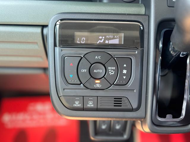 スペーシアギア ハイブリッドＸＺ　届出済未使用車・２ＷＤ・ＣＶＴ・ツートン・両側電動スライドドア・ＵＳＢ電源・アルミホイール・パーソナルテーブル・ＬＥＤヘッドライト・電動パーキング・ブレーキホールド・シートヒーター・オットマン（40枚目）