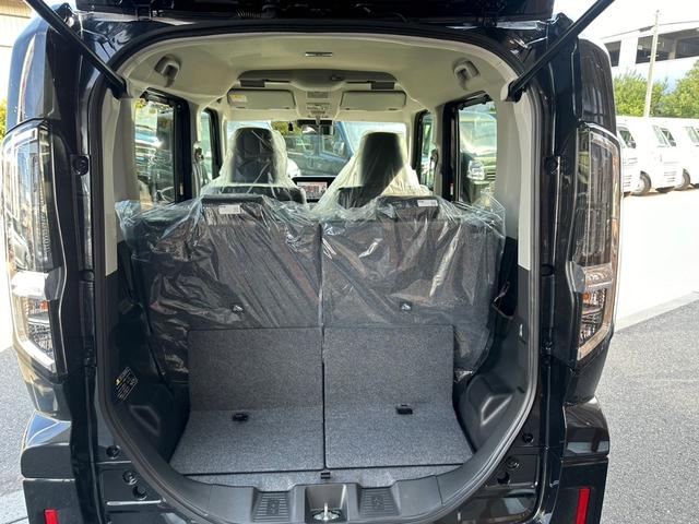 スペーシアカスタム ハイブリッドXS ・届出済未使用車・2WD・CVT・両側電動スライドドア・USB電源・アルミホイール・パーソナルテーブル・LEDヘッドライト・電動パーキング・ブレーキホールド・シートヒーター・オットマン(22枚目)