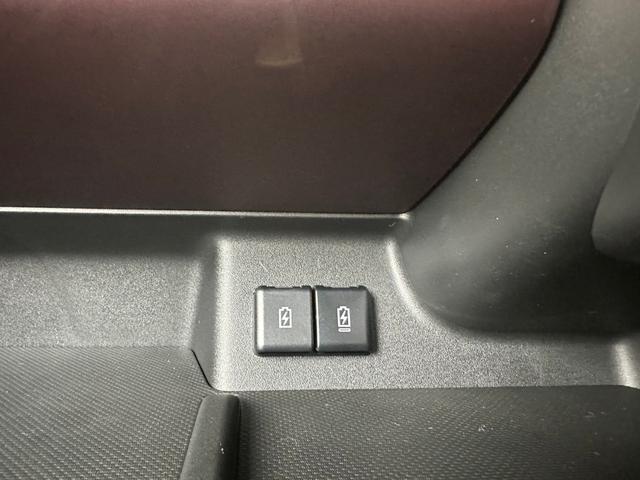 スペーシアカスタム ハイブリッドXS ・届出済未使用車・2WD・CVT・両側電動スライドドア・USB電源・アルミホイール・パーソナルテーブル・LEDヘッドライト・電動パーキング・ブレーキホールド・シートヒーター・オットマン(33枚目)