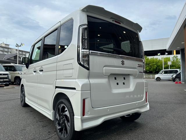 スペーシアカスタム ハイブリッドXSターボ 届出済未使用車・2WD・CVT・LEDヘッドライト・電動パーキングブレーキ・シートヒーター・両側電動スライド・ステアリングヒーター・マルチユースフラップ・15インチアルミ・USBソケット・本革ハンドル(15枚目)