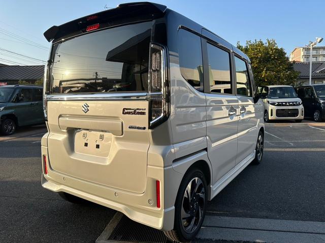 スペーシアカスタム ハイブリッドＸＳ　届出済未使用車・２ＷＤ・ＣＶＴ・ＬＥＤヘッドライト・電動パーキングブレーキ・シートヒーター・両側電動スライド・ステアリングヒーター・マルチユースフラップ・１５インチアルミ・ＵＳＢソケット・本革ハンドル（13枚目）